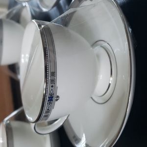 Wedgwood Amherst Bone China Teacup & Saucer – Discontinued Pattern